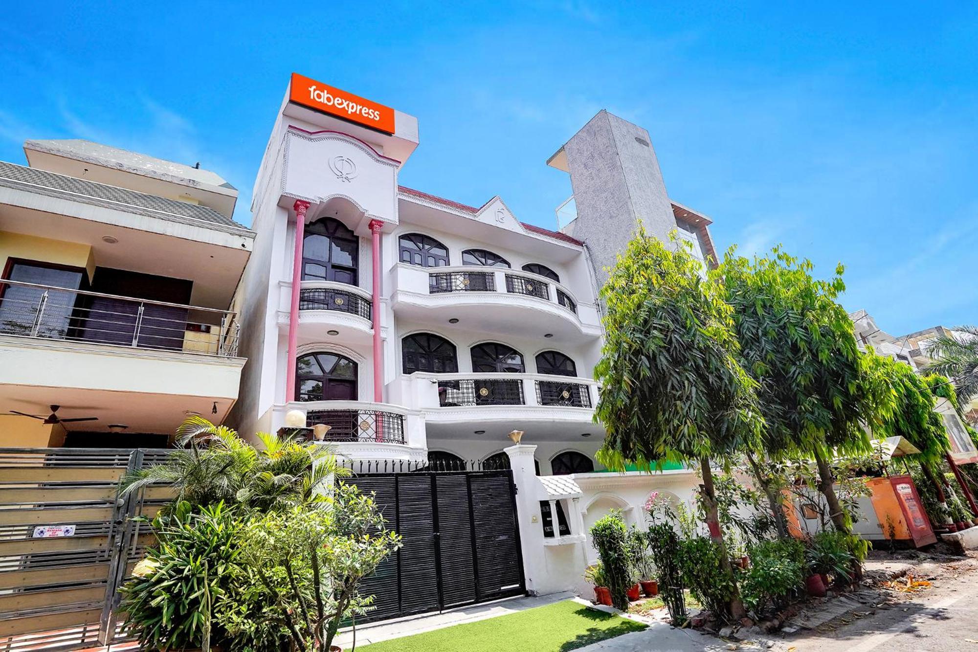 Fabexpress Ivy Inn Sector 35 Noida Exteriör bild